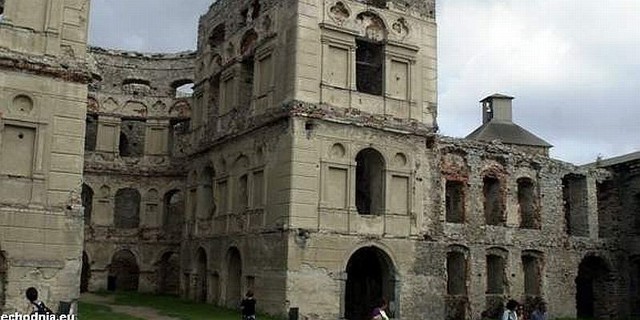 Zdjęcia kręcone będą się między innymi w ruinach zamku Krzyżtopór.