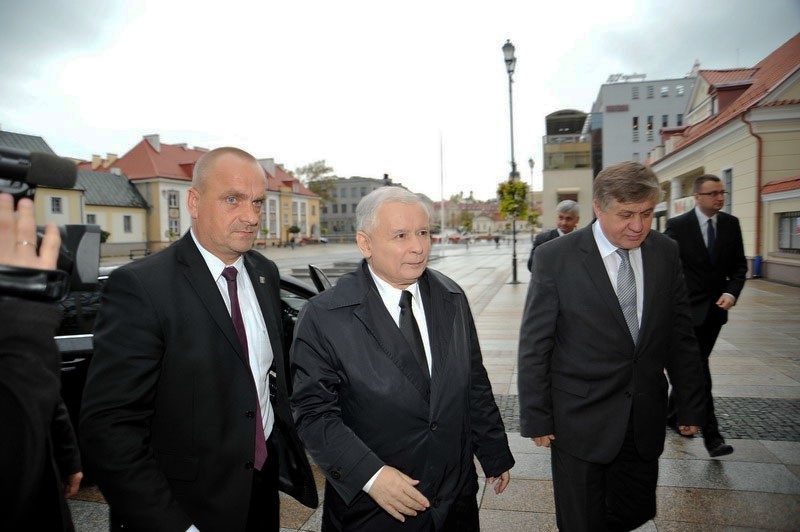 Jarosław Kaczyński, prezes PiS w kinie Ton (zdjęcia) 