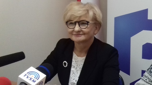 - Wcześniej w sprawie szpitala nie wypowiadali się pracownicy. Teraz oni zaczynają się martwić o swoje pensje i bezpieczeństwo pacjentów - alarmuje posłanka Iwona Michałek z Polski Razem Zjednoczonej Prawicy.