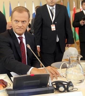 Premier Donald Tusk przed rozpoczęciem I sesji plenarnej w KPRM. W Warszawie obraduje Szczyt Partnerstwa Wschodniego. Fot. PAP/Radek Pietruszka