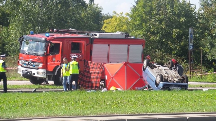 Wypadek na ul. Stella-Sawickiego. Droga w kierunku centrum...