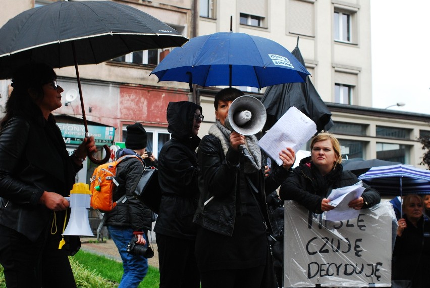 Czarny protest w Bytomiu ZDJĘCIA + WIDEO