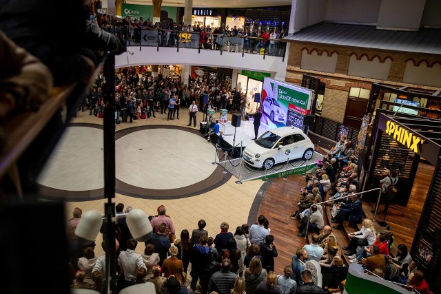 Kultowy Fiat 500 był główną nagrodą w loterii „Grande Promocja Zakupów” w białostockiej Alfie Centrum