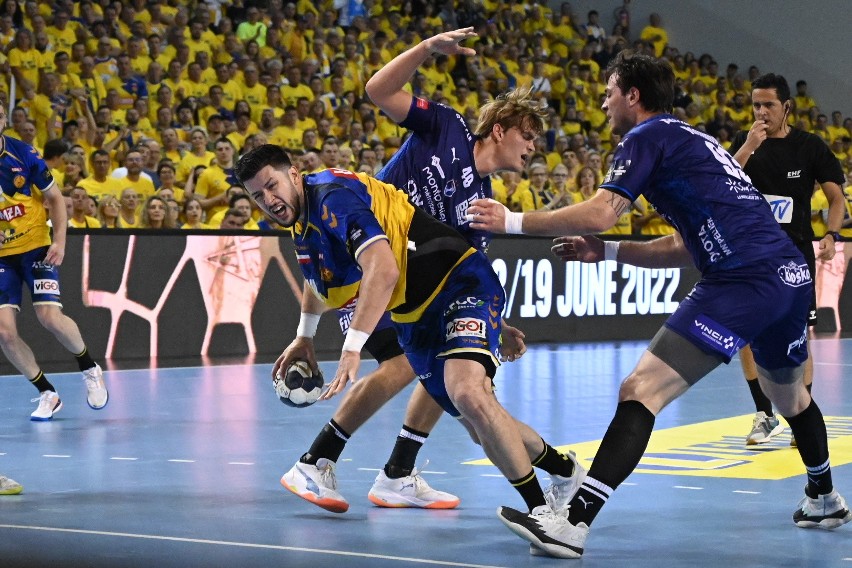 Liga Mistrzów piłkarzy ręcznych. Montpellier rozbiło się o żółty mur! Łomża Vive Kielce piąty raz w Final Four! [ZDJĘCIA]