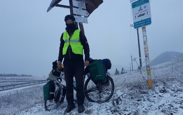 Podczas dwutygodniowej wyprawy pokonał 1500 km , a średnio dziennie jechał 110 km. Do Sękowej wrócił już ze śniegiem