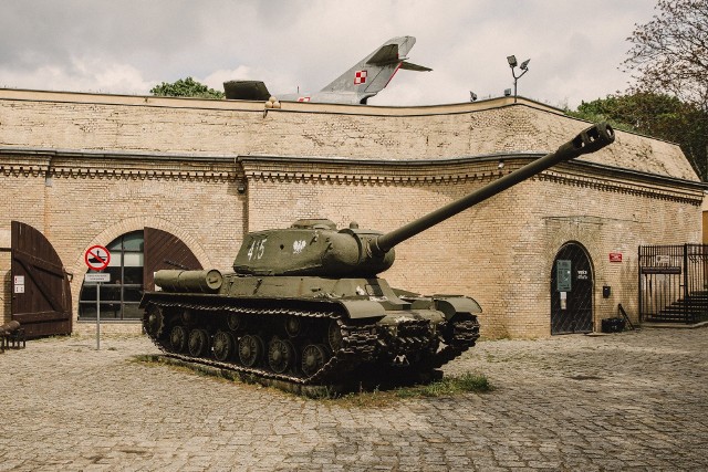 W Muzeum Uzbrojenia będzie można dosłownie dotknąć historii