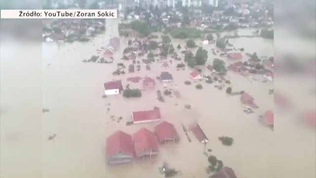 Do serbskiego Obrenovaca dotarła fala powodziowa.