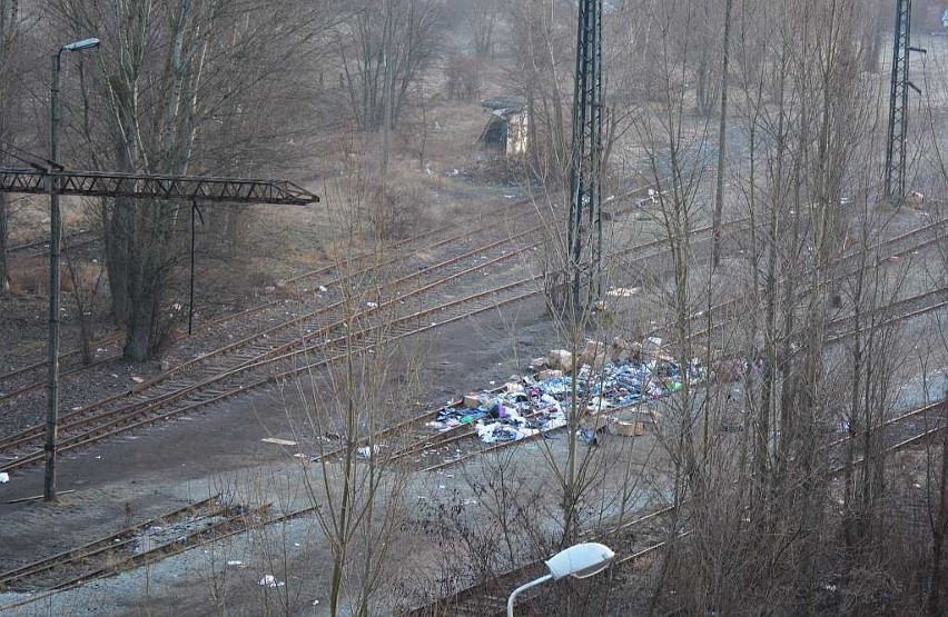 Tak wygląda Dworzec Świebodzki po niedzielnym targowaniu