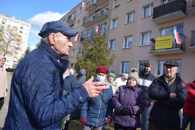 - Ktoś zaplanował wielką krzywdę dla nas - mówią mieszkańcy ul. Bohaterów Lenino.