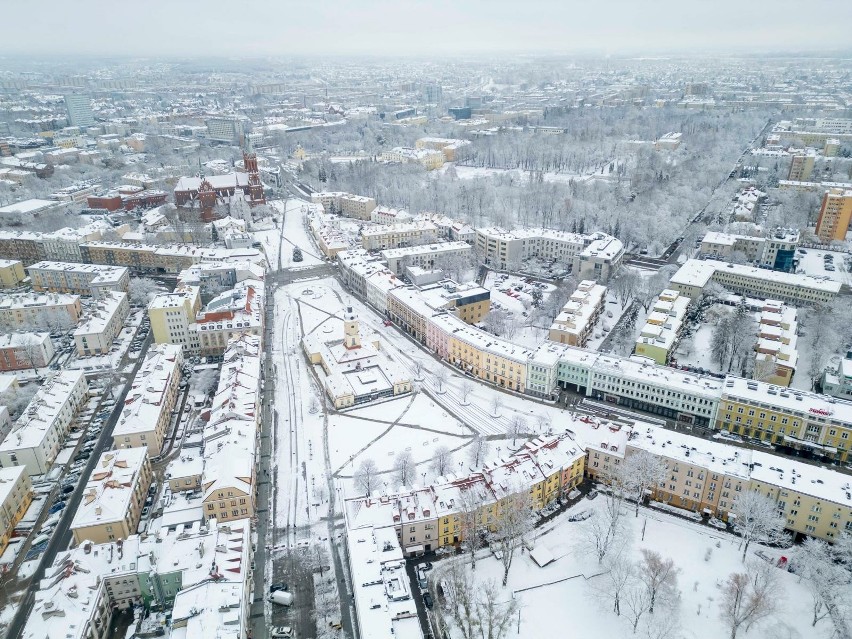 Zima wróciła. Trudne warunki na ulicach Białegostoku