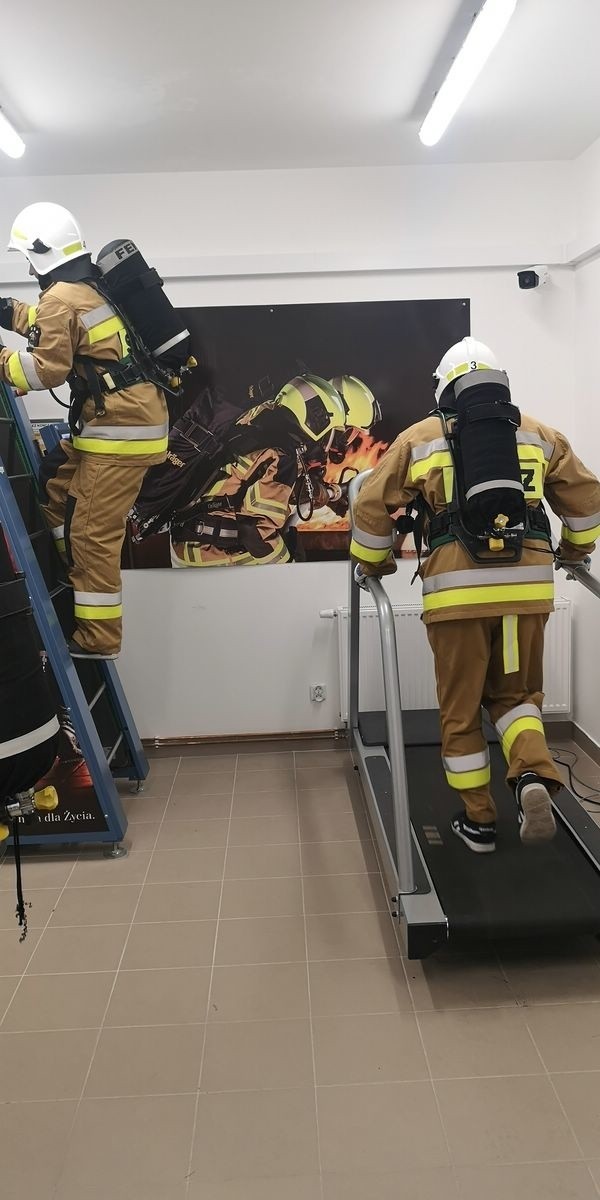 W Przemyślu wybudowano komorę dymową dla strażaków z Polski i Ukrainy [ZDJĘCIA]