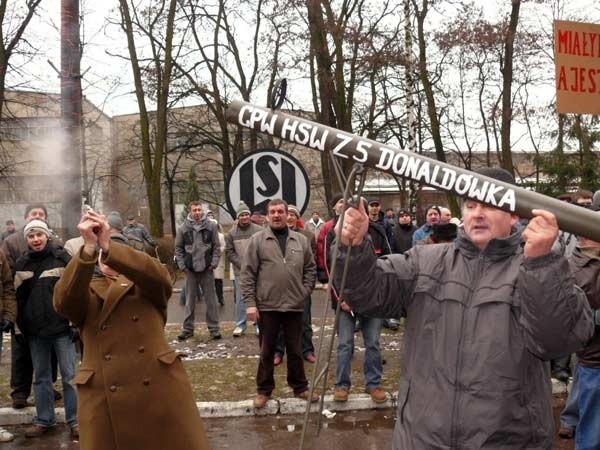 Protest pracowników Huty Stalowa Wola...