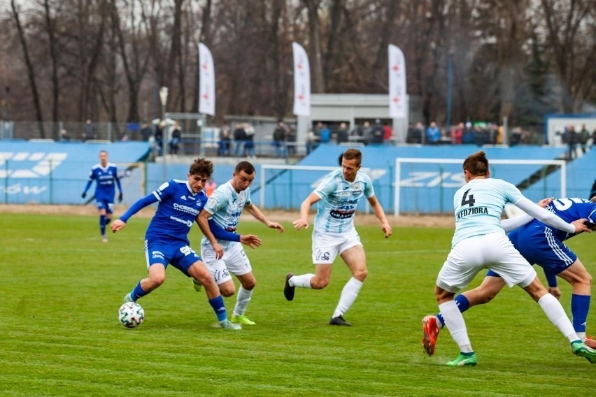 Hutnik Kraków wygrał z Ruchem Chorzów 2:0...