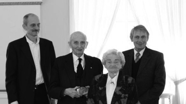Antoni Wójcicki, drugi od lewej zmarł w wieku 93 lat.