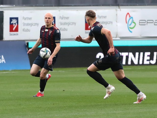 Pogoń - Osijek LIVE! Poprzeczka zawieszona bardzo wysoko