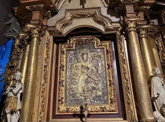 Skalbmierski Ołtarz Najświętszej Marii Różańcowej może niebawem zostać odnowiony.