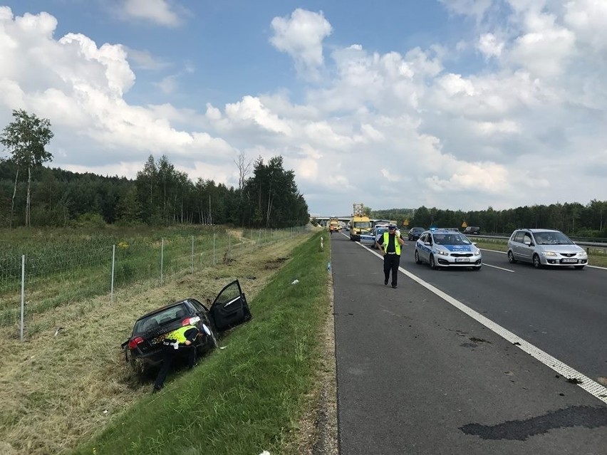 Wypadek na autostradzie A4 w Jaworznie: policja szuka...
