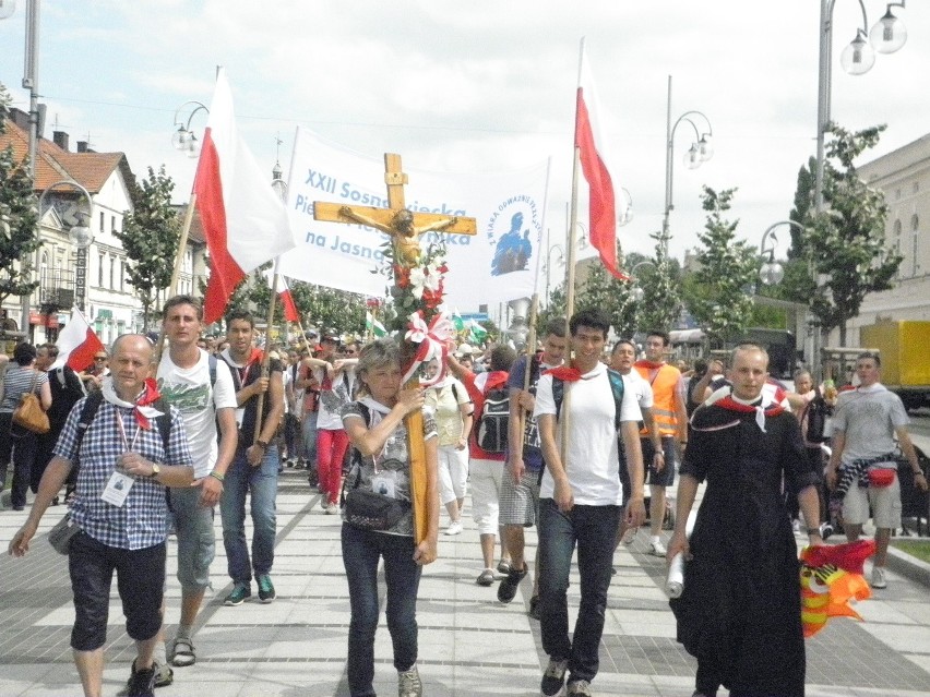 Pielgrzymka sosnowiecka jest już na Jasnej Górze [ZDJĘCIA]