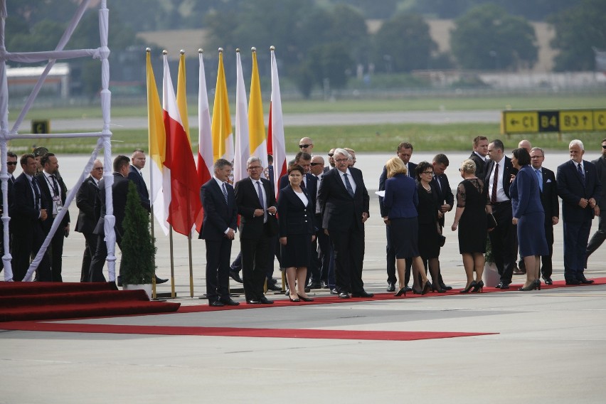 Dokładnie rok temu Franciszek wylądował w Krakowie!  [ROK PO ŚDM]