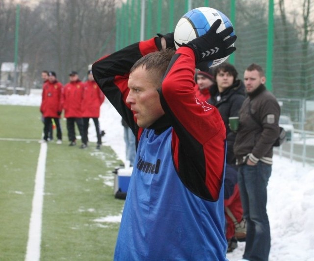 Dariusz Kozubek w środowym meczu rozegrał mecz w drugiej jedenastce Korony Kielce.