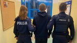 Policja zatrzymała dwóch mężczyzn podejrzewanych o zniszczenie 13 aut w Gdyni