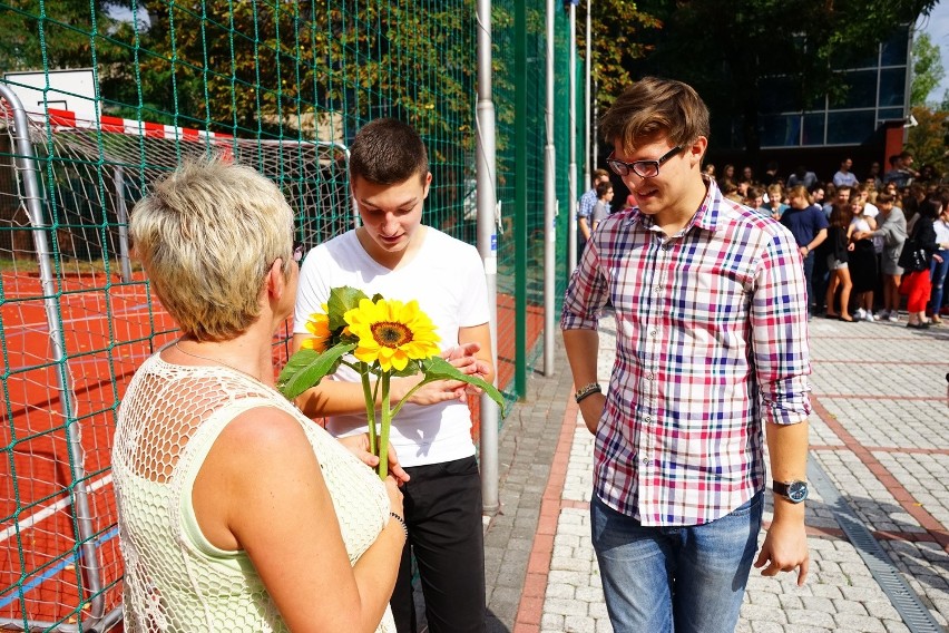 Ostatnia buła u Pani Ani, czyli pożegnanie sklepiku Hades w...