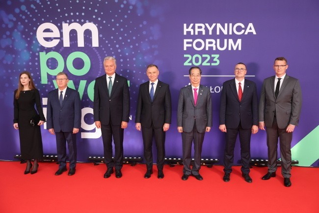 Krynica Forum 2023. Prezydent Andrzej Duda: Jedność i bezpieczeństwo militarne kluczowe dla przetrwania