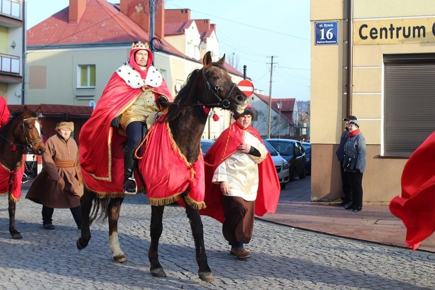 Tłumy na Orszaku Trzech Króli w Przasnyszu [ZDJĘCIA, WIDEO]