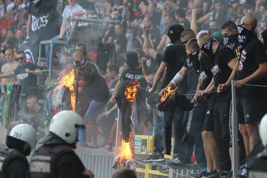 Mecz GKS Tychy - GKS Katowice zakończony. W trakcie meczu...