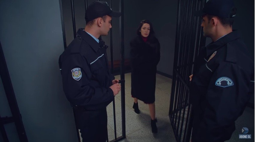 "Więzień miłości" odcinek 318. Zehra zostanie skazana na 10 lat więzienia?! Ömer udowodni jej niewinność? [STRESZCZENIE ODCINKA]
