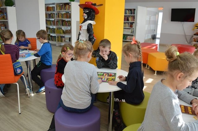 Podczas ferii we włoszczowskiej bibliotece odbywało się wiele ciekawych zajęć dla dzieci.