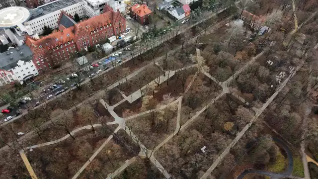 Zdjęcia rewitalizowanego Parku Tysiąclecia w Zielonej Górze wykonane dronem