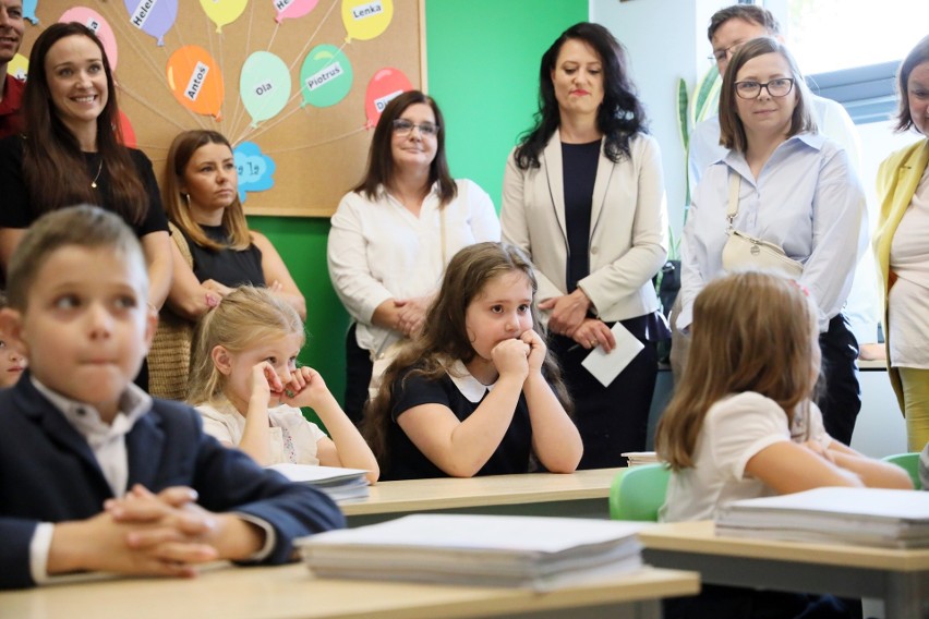 Nowy rok szkolny wystartował. Minister edukacji spiera się z z-cą prezydenta Lublina, a dyrektorzy są gotowi na wyzwania