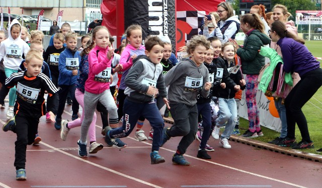 "Rozbiegany Dzień Dziecka" to było wydarzenie skierowane dla dzieci lubiących aktywność fizyczną, przede wszystkim bieganie. Na stadionie "Olimpii" przeprowadzono zawody biegowe dla dzieci w wieku od 2 do 14 lat. Uczestniczyło w nich 204 zawodników.