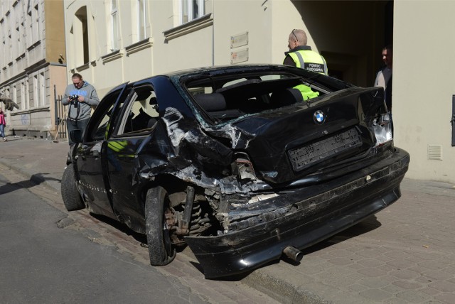 Wypadek na Wierzbięcicach: 19-letni sprawca aresztowany