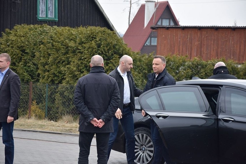 Prezydent Andrzej Duda spotkał się z mieszkańcami Rytla i...