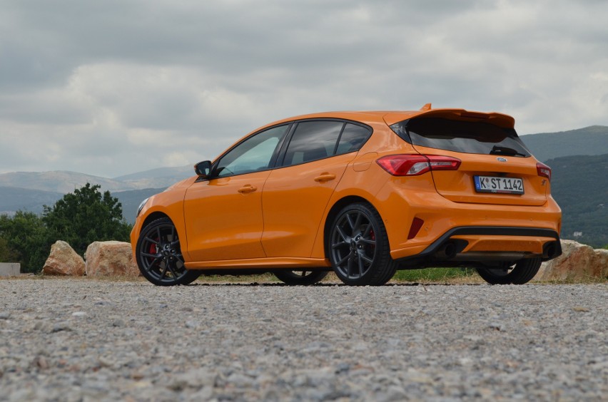 Ford Focus ST...