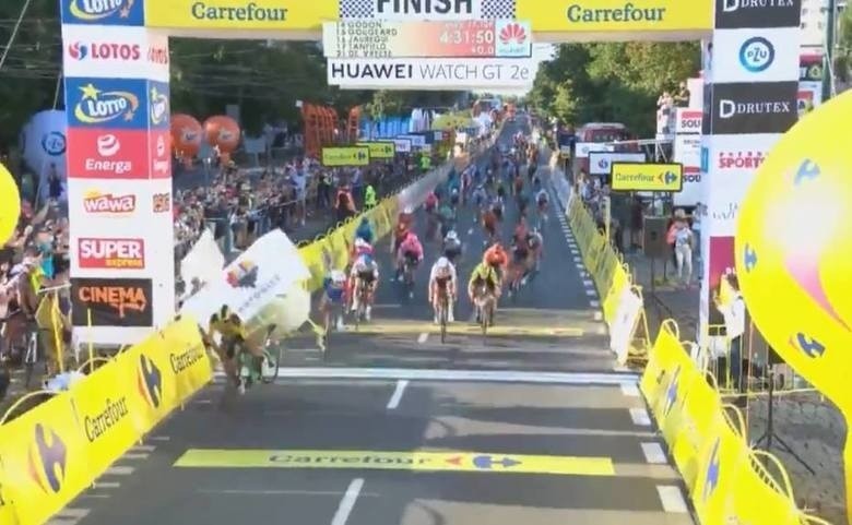 Fatalny wypadek na finiszu I etapu Tour de Pologne. Fabio...