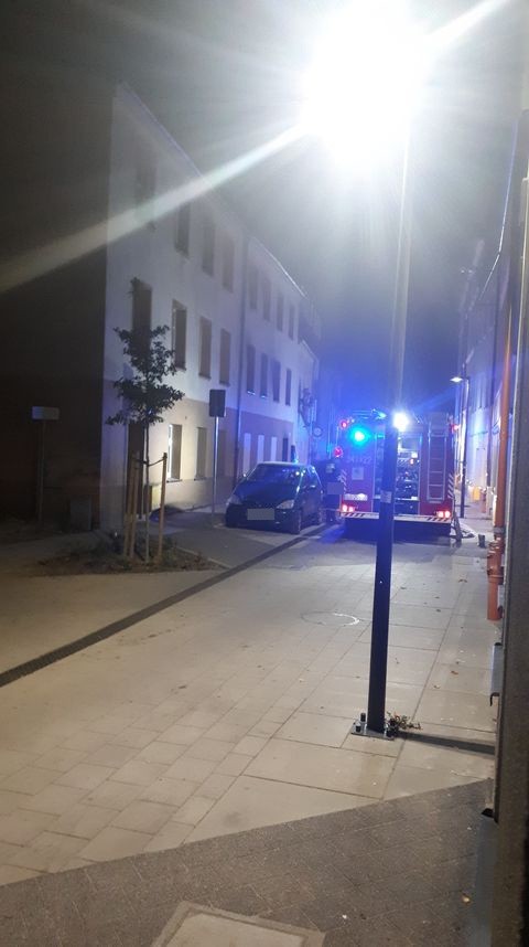Pożar na ulicy Długiej w Słupsku. Zapalił się pustostan