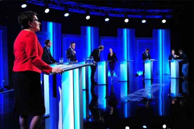 Debata telewizyjna z udziałem przedstawicieli ośmiu partii