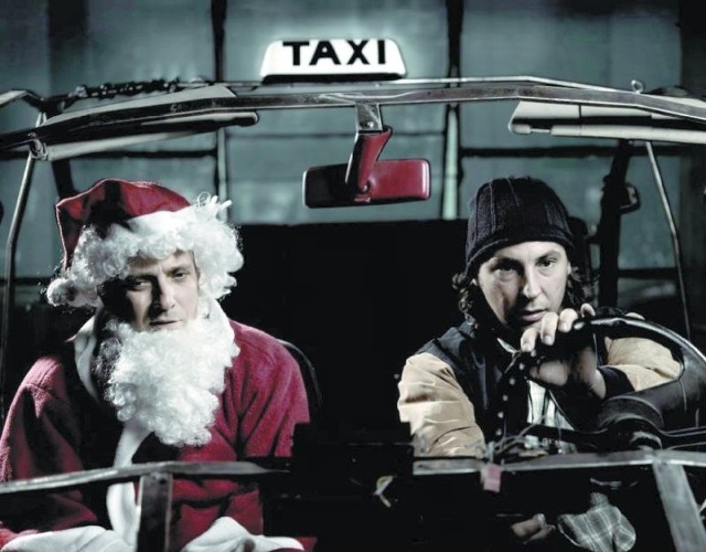 Jak wygląda praca taksówkarza w wigilię? Przekonamy się w piątek o godz. 18. Ze spektaklem "Taksówka&#8221; wystąpi Studio Teatralne KOŁO.