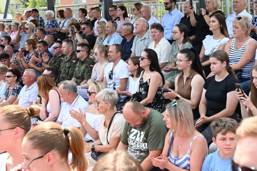 Ponad 100 nowych żołnierzy Wojsk Obrony Terytorialnej złożyło przysięgę w Kielcach. Zobaczcie zdjęcia 