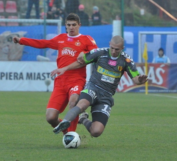 Widzew zmierzy się w najbliższej kolejce z Koroną Kielce