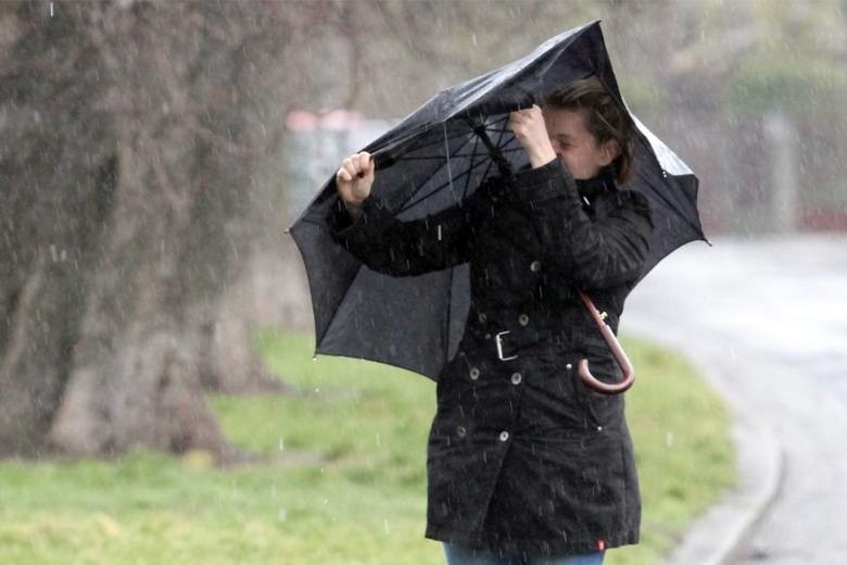 Ostrzeżenie dla Wrocławia obowiązuje od godz. 17 w niedzielę...