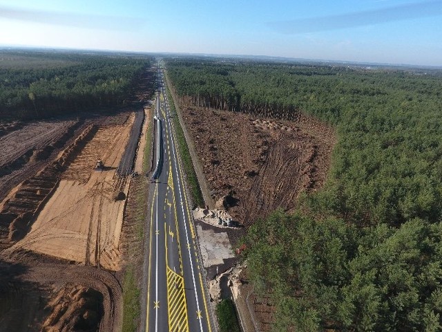 Prace na odcinku S3 2 Lubuskiem pomiędzy Niedoradzem, a  Nową Solą.