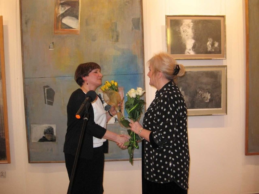 Nowa wystawa w Resursie w Radomiu. Nostalgiczny świat w obrazach Katarzyny Nowickiej- Urbańskiej