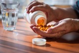 Niedobór witaminy D zwiększa ryzyko przedwczesnej śmierci nawet o 25 proc. Nie dopuść do tego i dbaj o jej właściwy poziom na co dzień