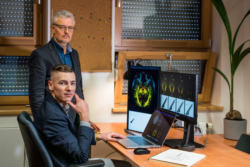 Doktorant z Uniwersytetu w Białymstoku opracował nowatorską metodę wykrywania problemów z nerwem wzrokowym