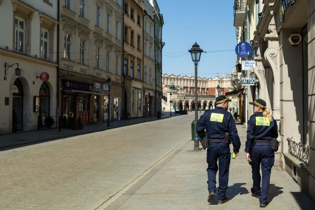 Krakowscy strażnicy miejscy. Zdjęcie ilustracyjne