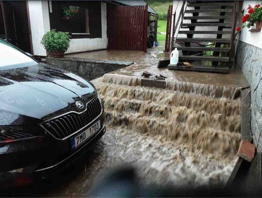 Gwałtowna powódź w Jesenikach